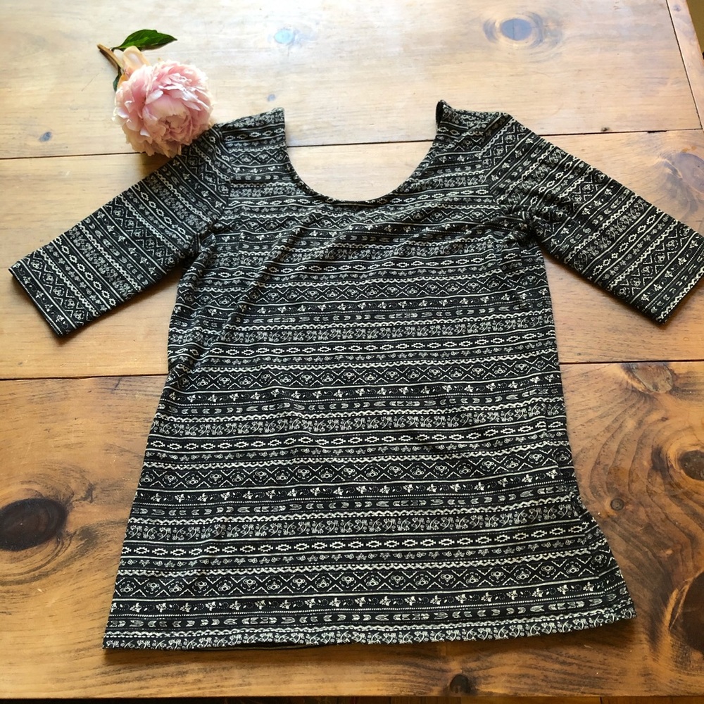 ClockHouse Black & White Patterned Scoop Neck Top